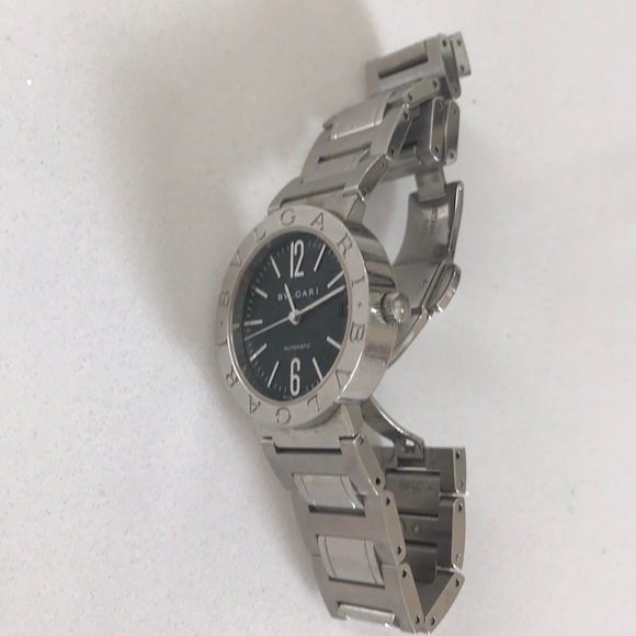 Watch - Picture 3 of 3